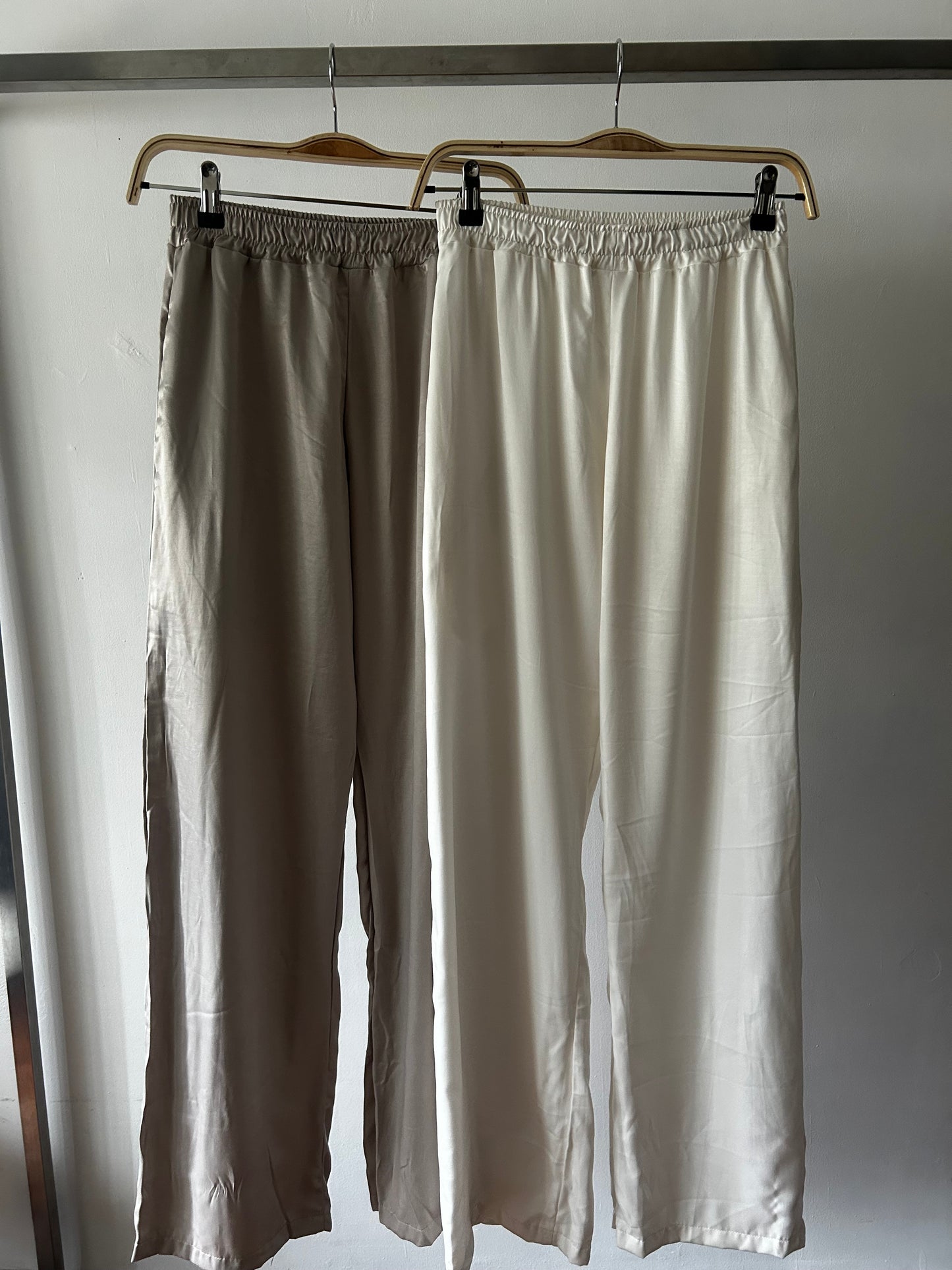 Pantalón seda Mónaco